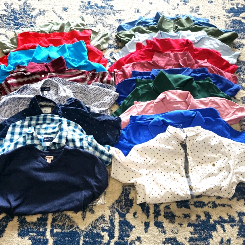 Lot of 18 boys size 14 polo and button up.